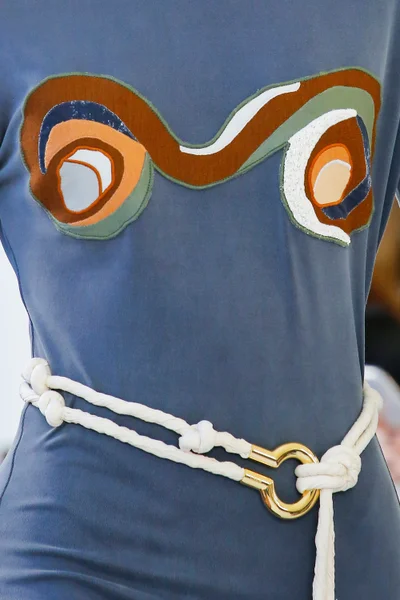 Look 73